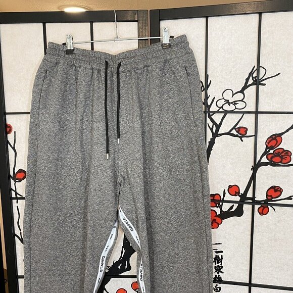 Stampd Joggers Sweatpants Size L Logo Striped Zip Pockets Drawstring Gray New - Picture 4 of 6